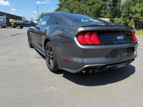 Used 2019 Ford Mustang GT Premium RWD image 8