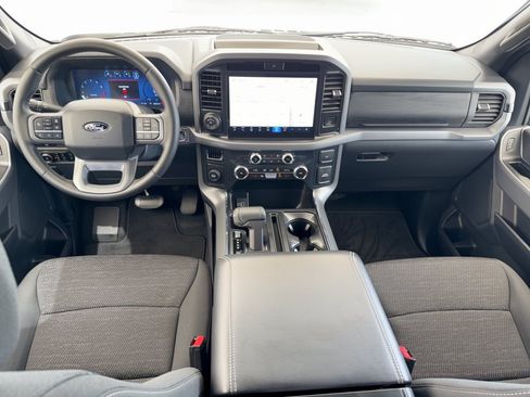 Used 2025 Ford F150 XLT w/ Equipment Group 302A MID RWD image 17