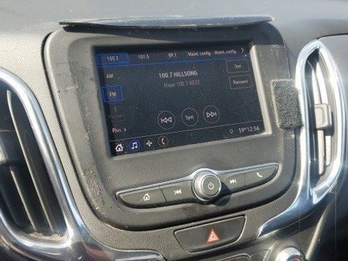 Used 2020 Chevrolet Equinox LT image 12