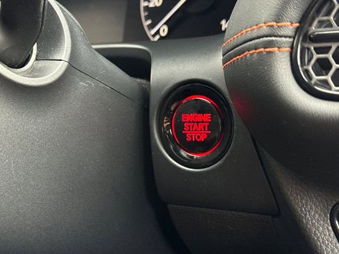 Used 2025 Honda HR-V Sport image 19