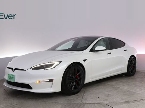 Used 2025 Tesla Model S Plaid AWD/4WD image 2