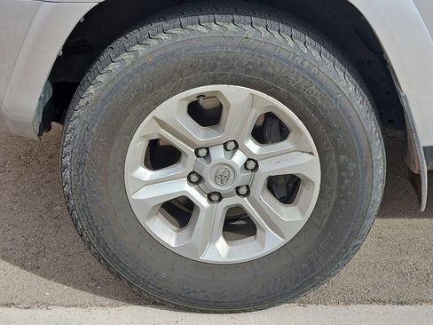 Used 2024 Toyota 4Runner SR5 image 5