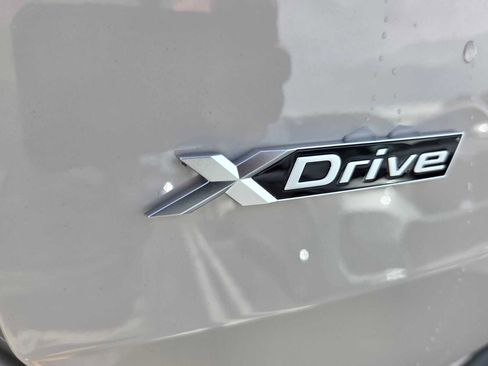 New 2026 BMW X3 xDrive30i w/ Premium Package AWD/4WD image 16