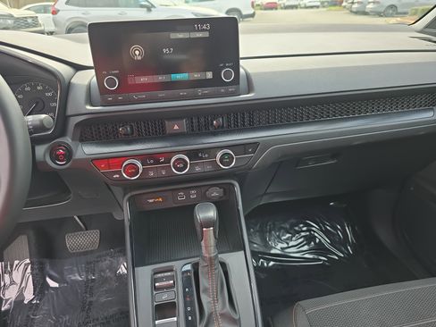 Used 2023 Honda CR-V Sport image 20