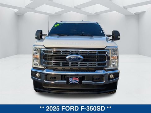 Used 2025 Ford F350 XL w/ XL Chrome Package image 8