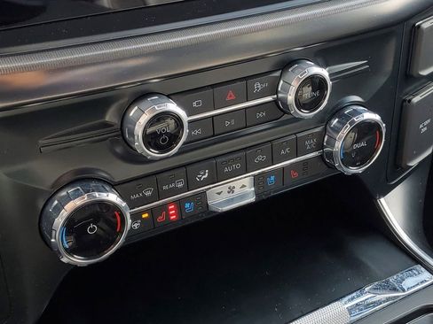 Used 2025 Ford F150 Raptor image 24