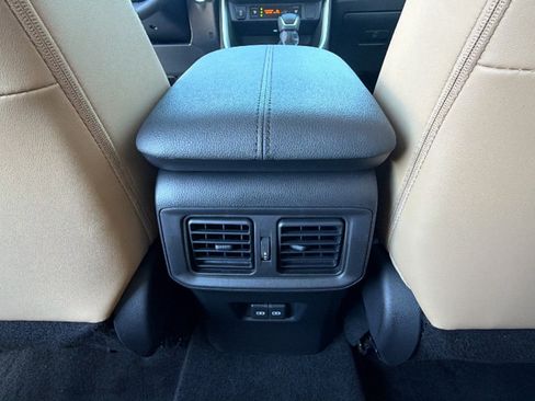 Certified 2022 Toyota RAV4 Limited AWD/4WD image 25