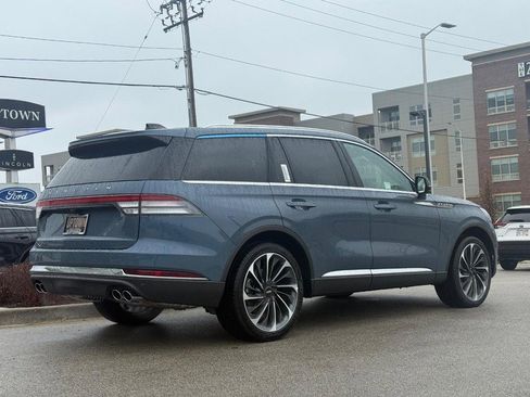 New 2026 Lincoln Aviator Reserve image 3