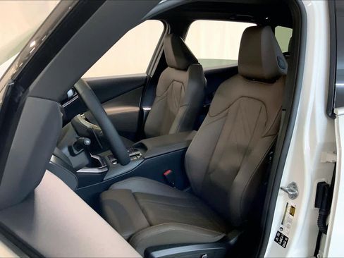 New 2026 BMW X3 xDrive30 w/ Convenience Package image 9