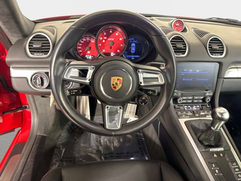 Used 2019 Porsche 718 Cayman GTS image 34