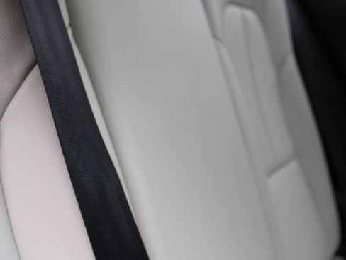 New 2026 Volvo XC40 B5 Ultra w/ Climate Package image 34