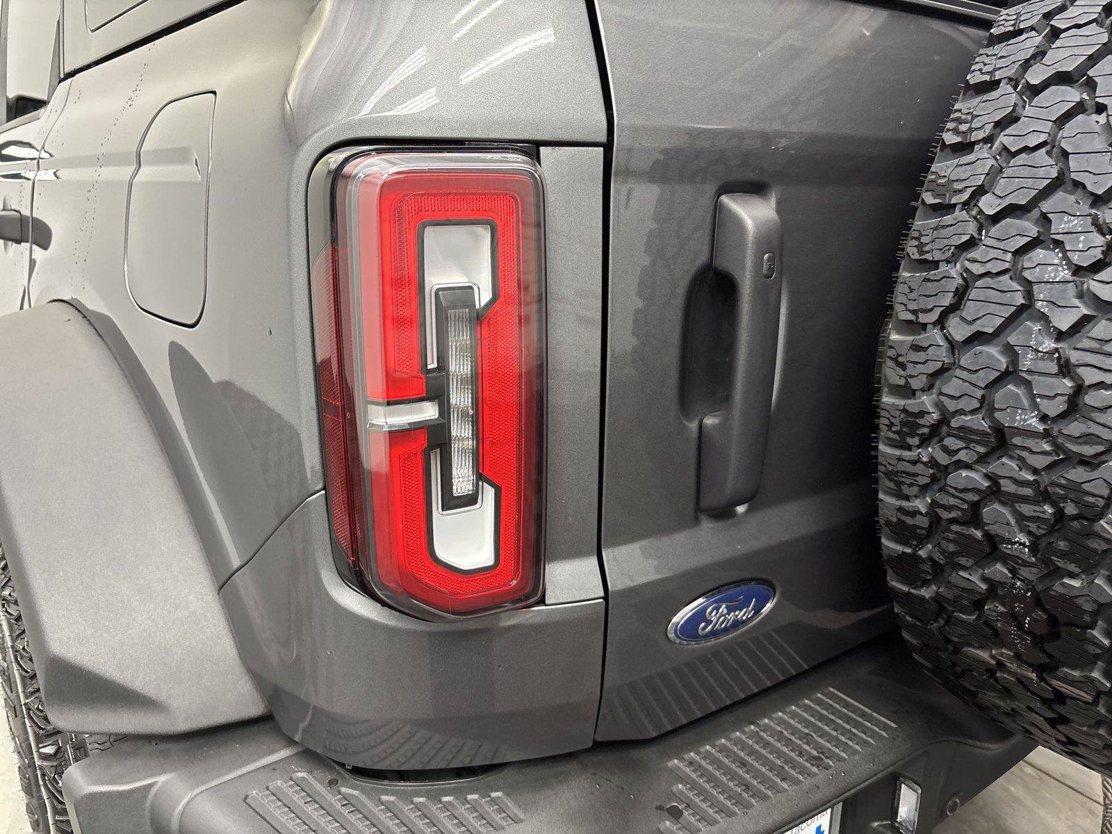 Used 2025 Ford Bronco Badlands AWD/4WD image 19