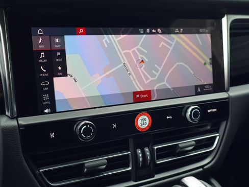 New 2026 Porsche Macan AWD/4WD image 18