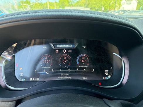 New 2026 RAM 2500 Laramie AWD/4WD image 11