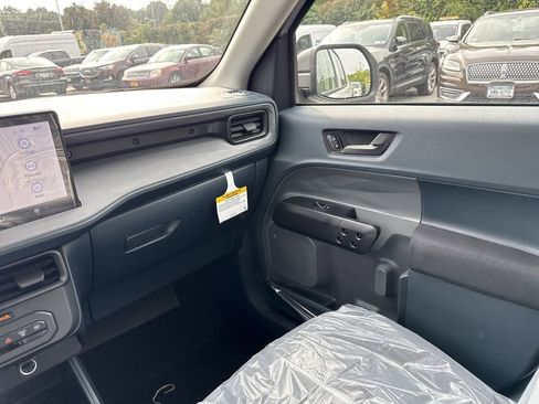 New 2025 Ford Maverick XL w/ Equipment Group 101A AWD/4WD image 14