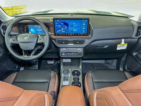 New 2026 Ford Bronco Sport Outer Banks w/ Outer Banks Tech Package+ AWD/4WD image 24