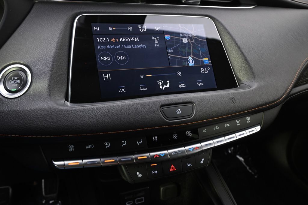 Used 2019 Cadillac XT4 Sport w/ Cold Weather Package AWD/4WD image 27