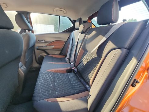 Used 2021 Nissan Kicks SR FWD image 19