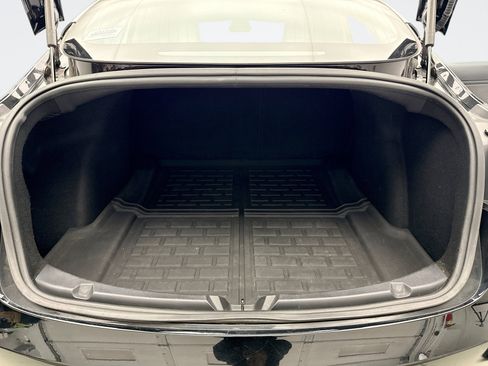 Used 2019 Tesla Model 3 Standard Range Plus image 23