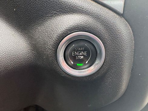 Used 2020 Chevrolet Silverado 1500 RST w/ All-Star Edition RWD image 19