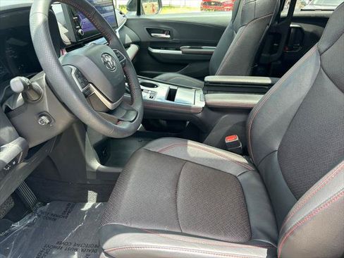 Certified 2025 Toyota Sienna XSE w/ XSE Premium Package AWD/4WD image 11