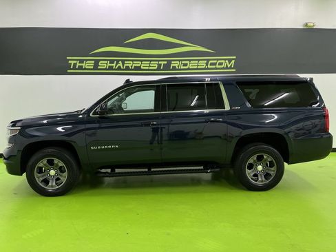 Used 2018 Chevrolet Suburban LT AWD/4WD image 6