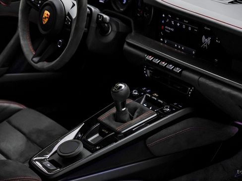 Used 2022 Porsche 911 GT3 image 53