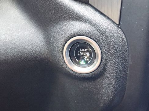 Used 2020 GMC Sierra 1500 Denali RWD image 21