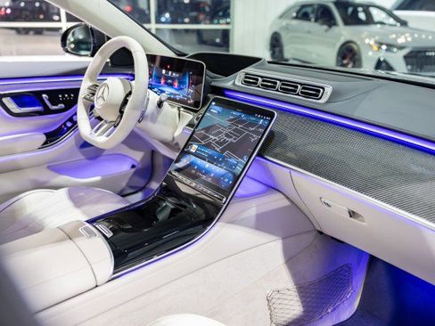 Used 2025 Mercedes-Benz S 63 AMG S image 28