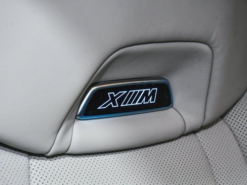 Used 2025 BMW XM image 82