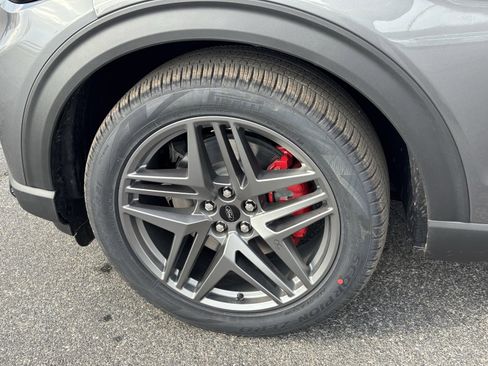 New 2026 Ford Explorer ST w/ Sun And Sound Package image 14