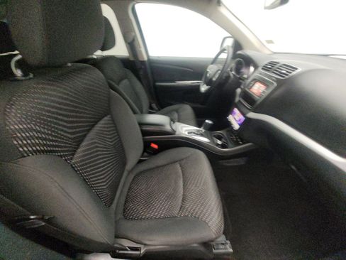 Used 2018 Dodge Journey SE w/ Connectivity Group image 21