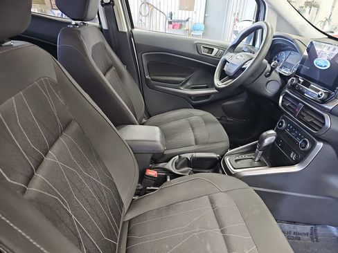 Used 2022 Ford EcoSport SE image 10