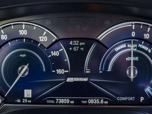 Used 2019 BMW 530e image 21