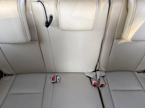 Used 2017 Toyota Highlander Limited FWD image 20