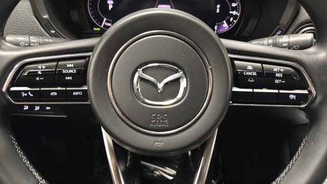 Used 2024 MAZDA CX-90 Plug-In Hybrid w/ Premium Pkg AWD/4WD image 16