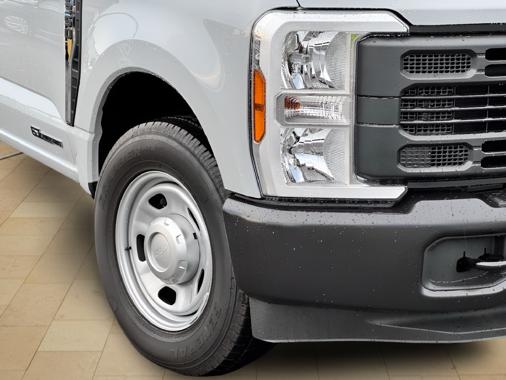 Used 2025 Ford F350 XL w/ 360-Degree Camera Package RWD image 20