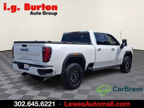 Used 2025 GMC Sierra 2500 Denali Ultimate AWD/4WD image 6