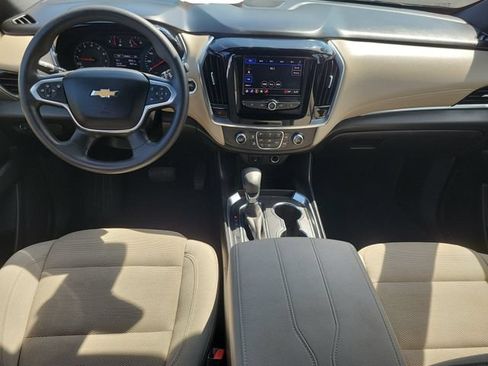 Certified 2023 Chevrolet Traverse LS FWD image 13