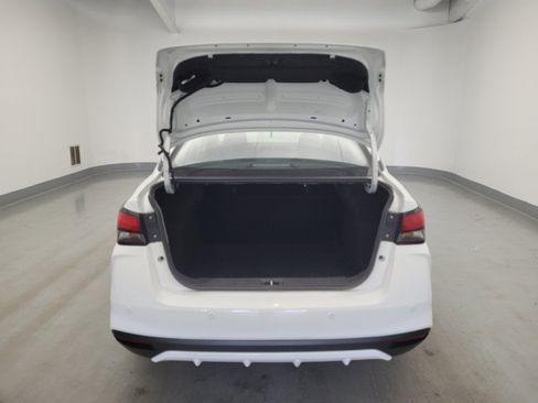 Used 2024 Nissan Versa S w/ Trunk Package FWD image 29