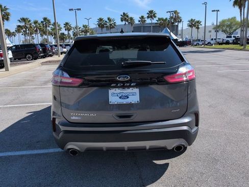 Certified 2024 Ford Edge Titanium image 5