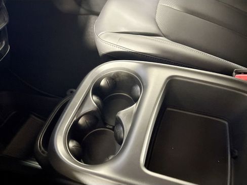 New 2026 Chrysler Voyager LX image 15