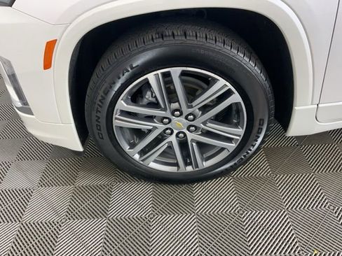Used 2022 Chevrolet Traverse High Country image 33