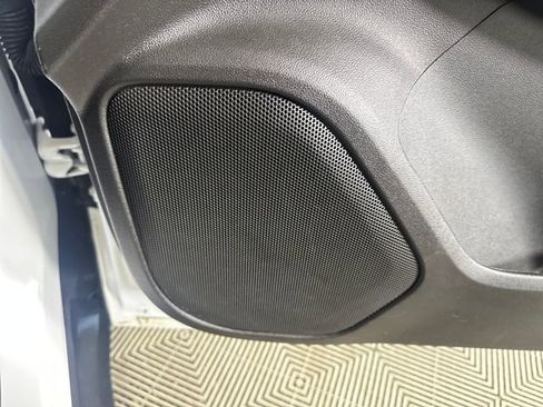 Used 2021 GMC Acadia SLE image 29