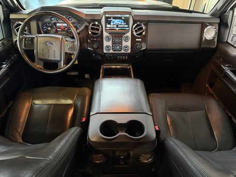 Used 2016 Ford F350 Platinum w/ Platinum Package AWD/4WD image 10