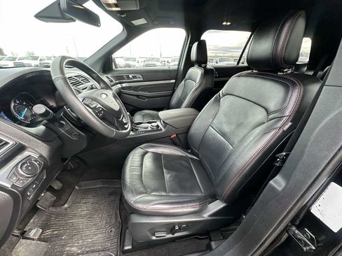 Used 2019 Ford Explorer Sport w/ Equipment Group 401A image 13