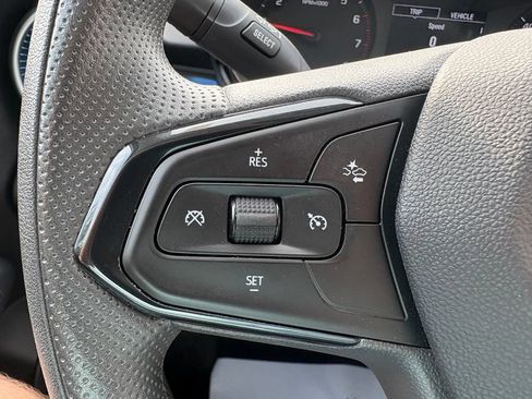 Used 2025 Chevrolet Trax LS FWD image 18