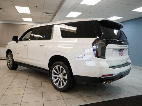 New 2025 Chevrolet Suburban Premier AWD/4WD image 12