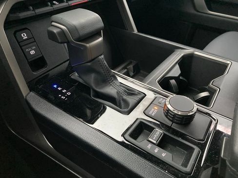 Certified 2025 Toyota Tundra SR5 AWD/4WD image 25