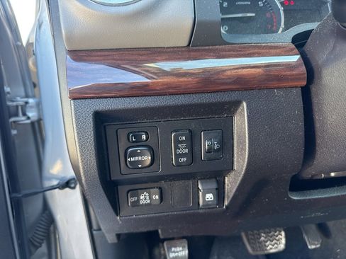 Used 2016 Toyota Tundra Limited image 15